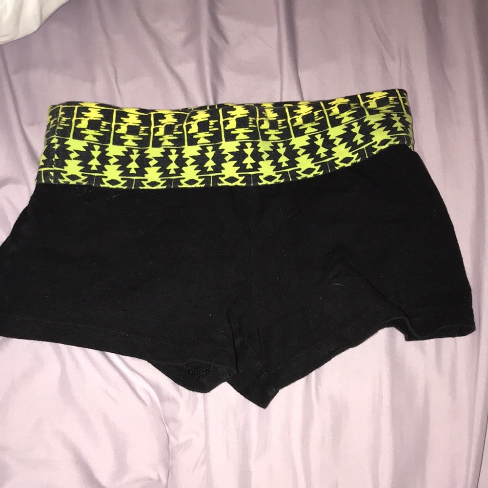 Yoga shorts